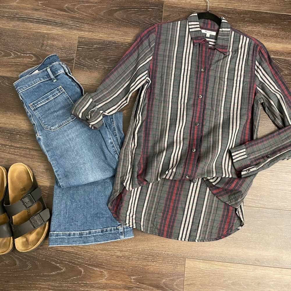 Madewell button down size small worn once